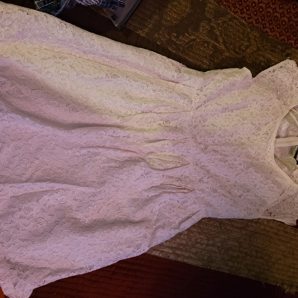 Dress - Picture 1 of 6